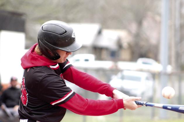 Earlsboro’s Jon Wilkins takes his turn at bat during the game at Maud on March 20. Earlsboro won, 16-2.