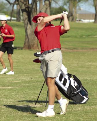 North Rock Creek senior Jet Smith drives to the third hole.