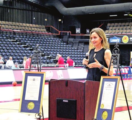 Stacey Taylor speaks at the Potawatomi Fire Pink Out.