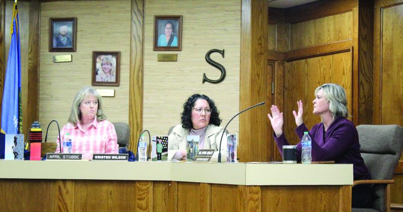 Shawnee Superintendent Dr. April Grace speaks with the Shawnee Board of Education, including April Stobbe and Kristen Wilson, during the Special Session on Jan. 21. The meeting was to discuss how to begin the hiring process for a new superintendent, since Grace will step down on June 30. Countywide &amp;amp; Sun/Natasha Dunagan