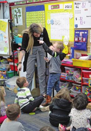 Bethel teacher Kerry Ingersoll directs one of her kindergarten students on Jan. 6. Ingersoll is one of 12 nominees for Oklahoma State Teacher of the Year for 2022. She has been teaching for 16 years and feels strongly about helping her students deal with the trauma in their lives. Countywide &amp; Sun/Natasha Dunagan