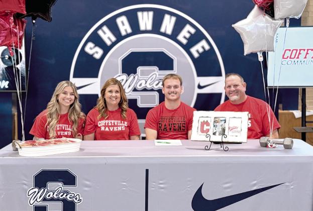 Mason Wilson has signed with Coffeyville Community College in Kansas for powerlifting.