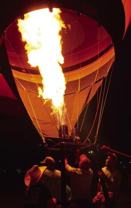 Three generations of balloon pilots