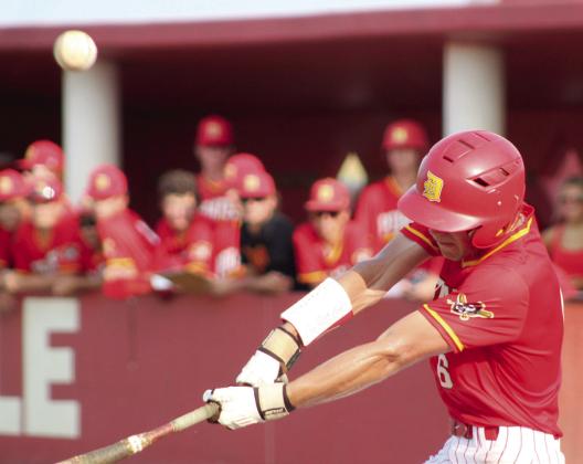 Dale Pirates Rout Arapaho-Butler 10-0