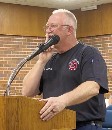 Banks attempts to hush the Council to avoid jinxing the calm quarter reported at the monthly meeting Monday night. Countywide &amp;amp; Sun/ Julie Talton
