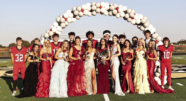 NRC homecoming queen and king, Elektra Coughran and CJ Stephens are surrounded by their court. Photo Courtesy of Gowin Photography