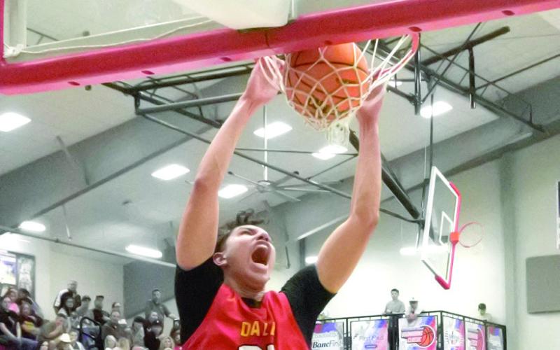 Dale's Keldan Meely gets the slam dunk for two. Suzie Campbell, Countywide &amp;amp; Sun