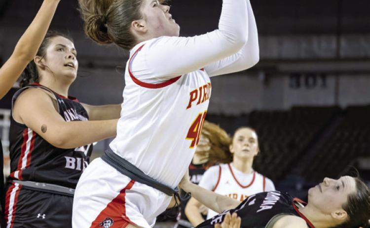 Dale's Danika Pendley makes a strong move in the lane in the semi-finals.