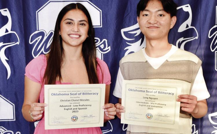 SHS Seniors Earn Seal Of Biliteracy