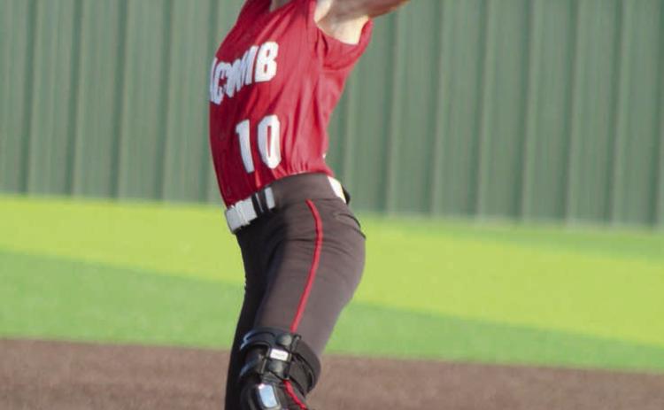 Macomb junior Brenna Beauchamp winds up for the pitch during the sixth inning of the game with Strother on Aug. 10. The Lady Hornets lost to the Lady Yellow Jackets, 2-5. However, they won their next three games in the Little River Conference Tournament on Aug. 12 at FireLake Ball Fields. Countywide & Sun/Natasha Dunagan