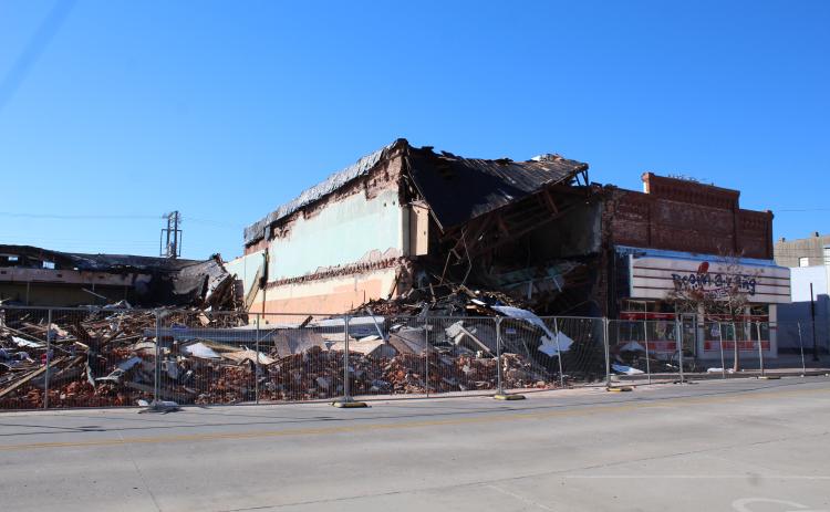 The former Gibson's Discount Center at 1 W. Main in Shawnee was demolished on Jan. 24, resulting in the Past to Present Marketplace accidentally collapsing and damage to the Boomarang Diner, shown here on Feb. 11. Shawnee City Manager, Andrea Weckmueller-Behringer, responded to questions about the incident this week. Countywide & Sun/Natasha Dunagan