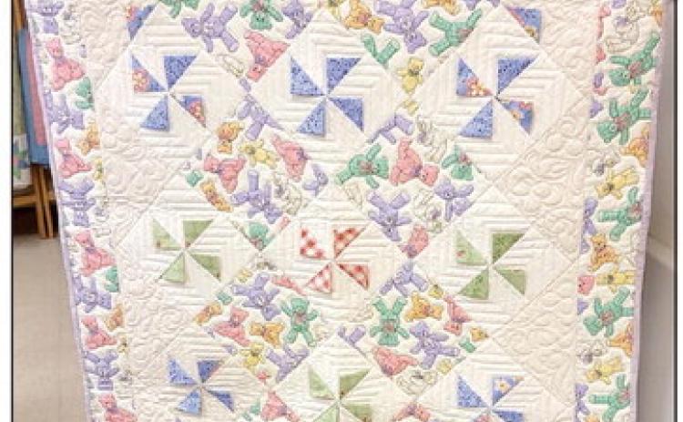 Spinning Spools Quilt Guild Donates Gifts Made With Love
