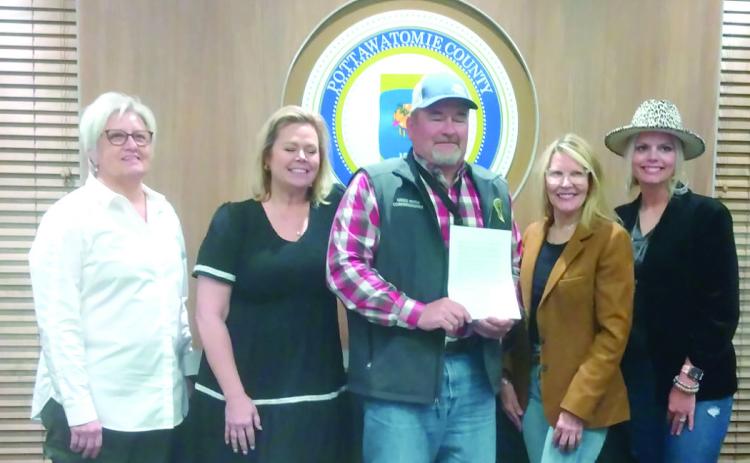 Pottawatomie County Commissioners proclaim May 4-10 Small Business Week. Pictured from left are Uncommon Threads owner Theresa Cody, Shawnee Forward President and CEO Crystal Romanyszyn, Dist. 2 Commissioner Greg Rush, Dist. 1 Commissioner Melissa Dennis, and Dist. 3 Commissioner Abby Thompson. Bill Rooth, Countywide & Sun