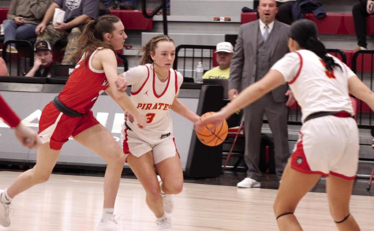 Dale senior Skylar Anderson takes the ball upcourt during the Dec. 13, 2025, game against Washington in the Boomerang Classic. Anderson recently reached 1,000 high school career points. Natasha Dunagan, Countywide &amp; Sun