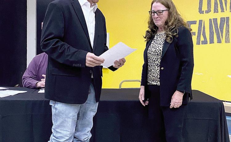 Lance Phelps is sworn in to the Ward Five Seat of the Tecumseh School Board at the April 14 meeting by Board President Iva Bingham. Also at the meeting, Seat Four was officially declared vacant. Community members residing within Ward 4 boundaries have been asked to submit applications to temporarily fill that seat. Julie Talton, Countywide & Sun