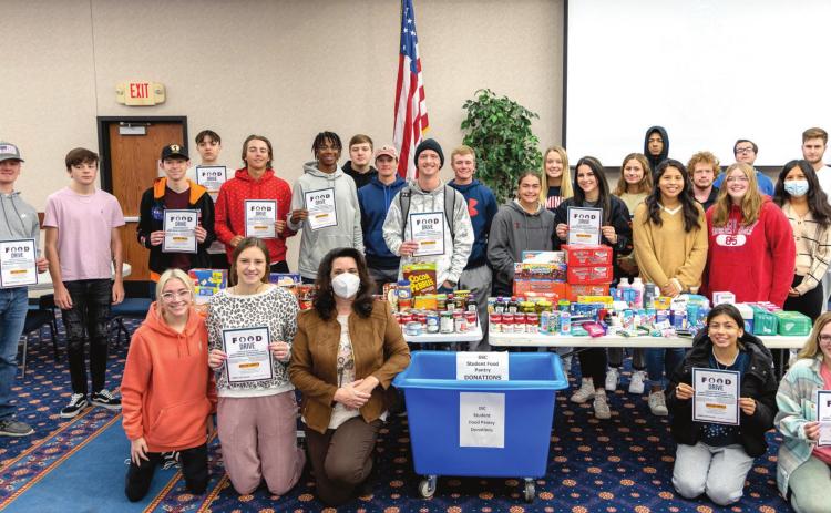 SSC students enrolled in the Leadership Development course gathered approximately 400 nonperishable food items, hygiene products and paper goods to be donated to the College’s Food Pantry and the Salvation Army. Photo provided