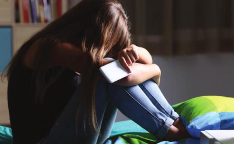 How Can Parents Prevent Digital Damage To Teens?