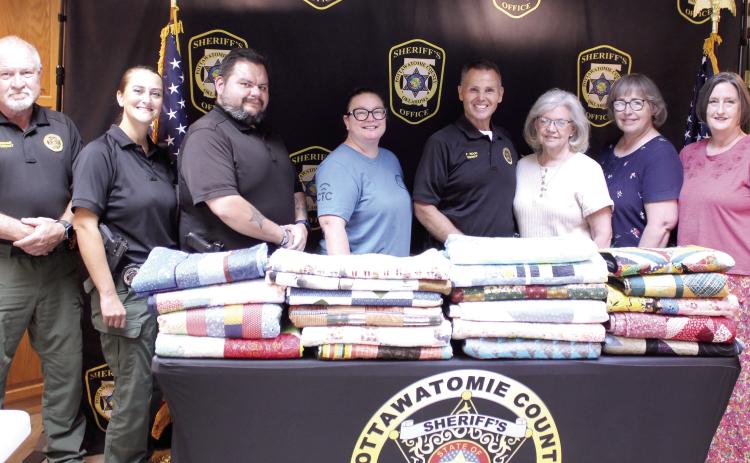 Quilts donated to Sheriff's Office