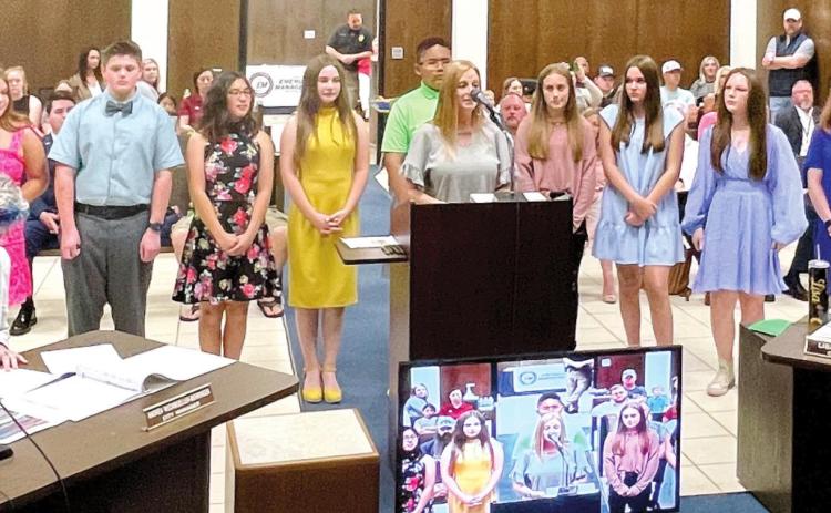 Shawnee Sister Cities are introduced to the Shawnee City Commissioners. The delegates will not get to travel to Nikaho this summer but hope to join next year’s delegation. Countywide &amp; Sun/Loren Knight
