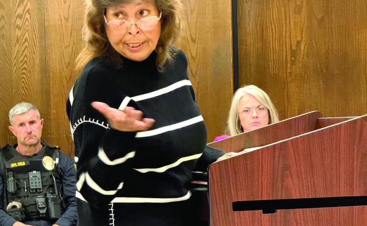 Janice Rowe spoke to the Shawnee City Council during the Oct. meeting. Julie Talton, Countywide & Sun